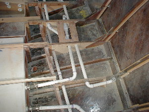 octplumb2.jpg (30K)