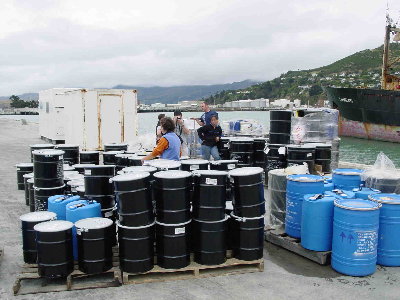 ahilting_BARRELS.jpg (43K)